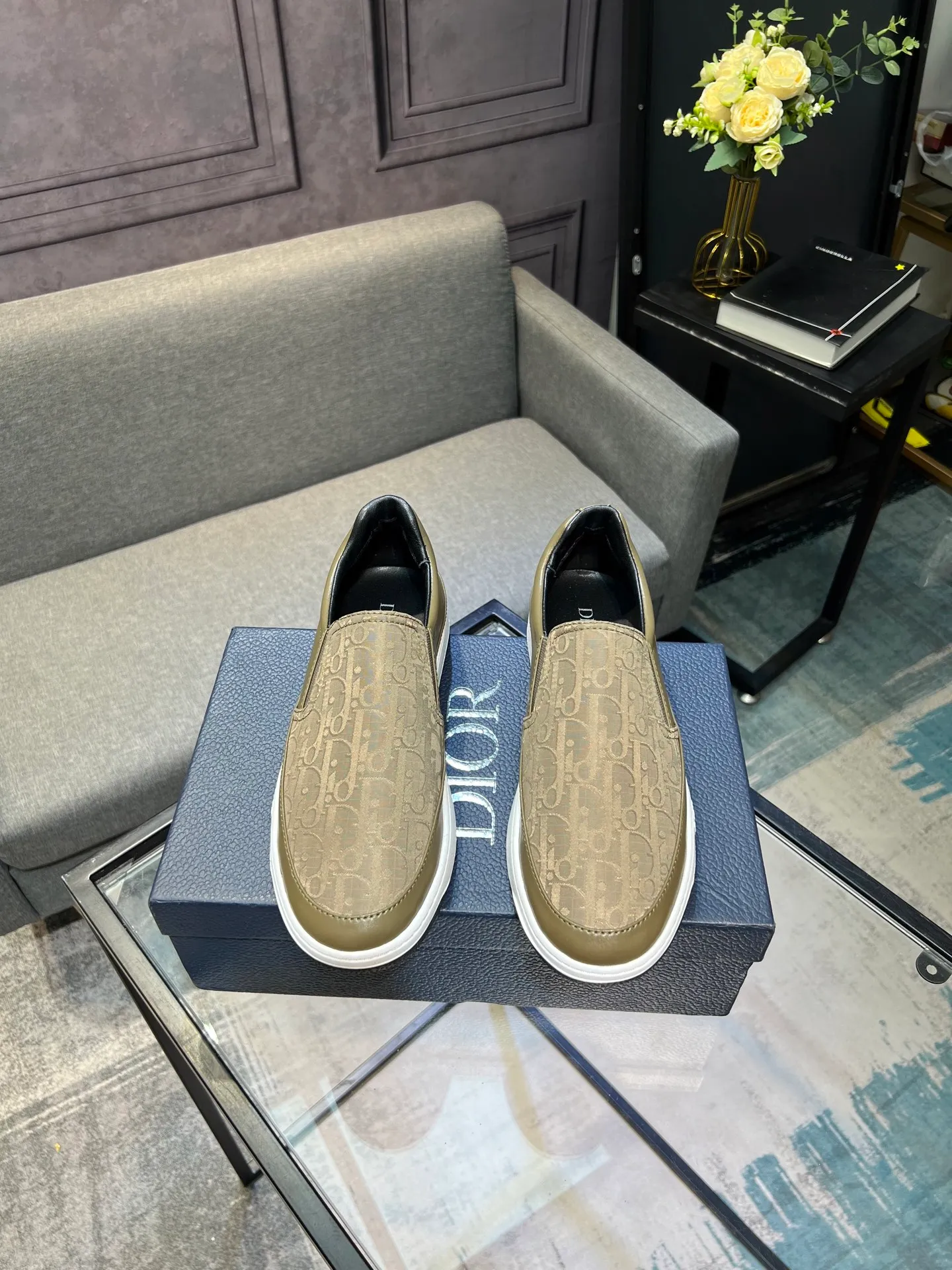 Men's shoes 💰420 [Dior] 🔝The latest masterpiece of high-end men's shoes brand: original special cloth fabric imported from Italy + cowhide + imported sheepskin lining 🔥Original toe-cap rubber outsole Soft and comfortable, making walking more convenient and comfortable! Size: 38-44 (45 can be customized)